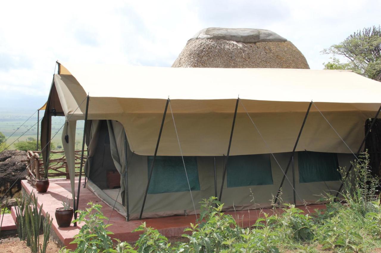 Kidepo Savannah Lodge By Nature Lodges Ltd Loitanit Bagian luar foto