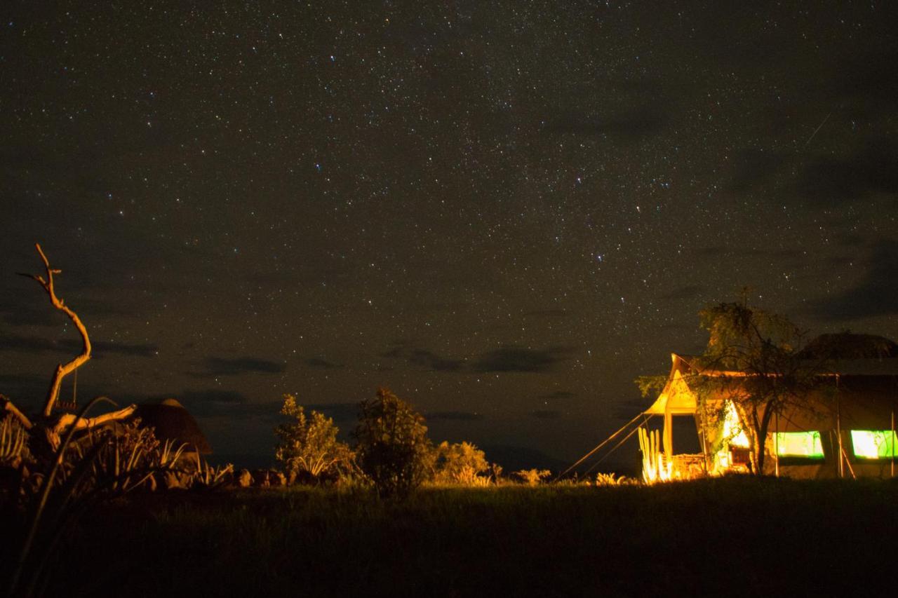 Kidepo Savannah Lodge By Nature Lodges Ltd Loitanit Bagian luar foto